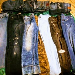 Lot of 10 pairs of jeans